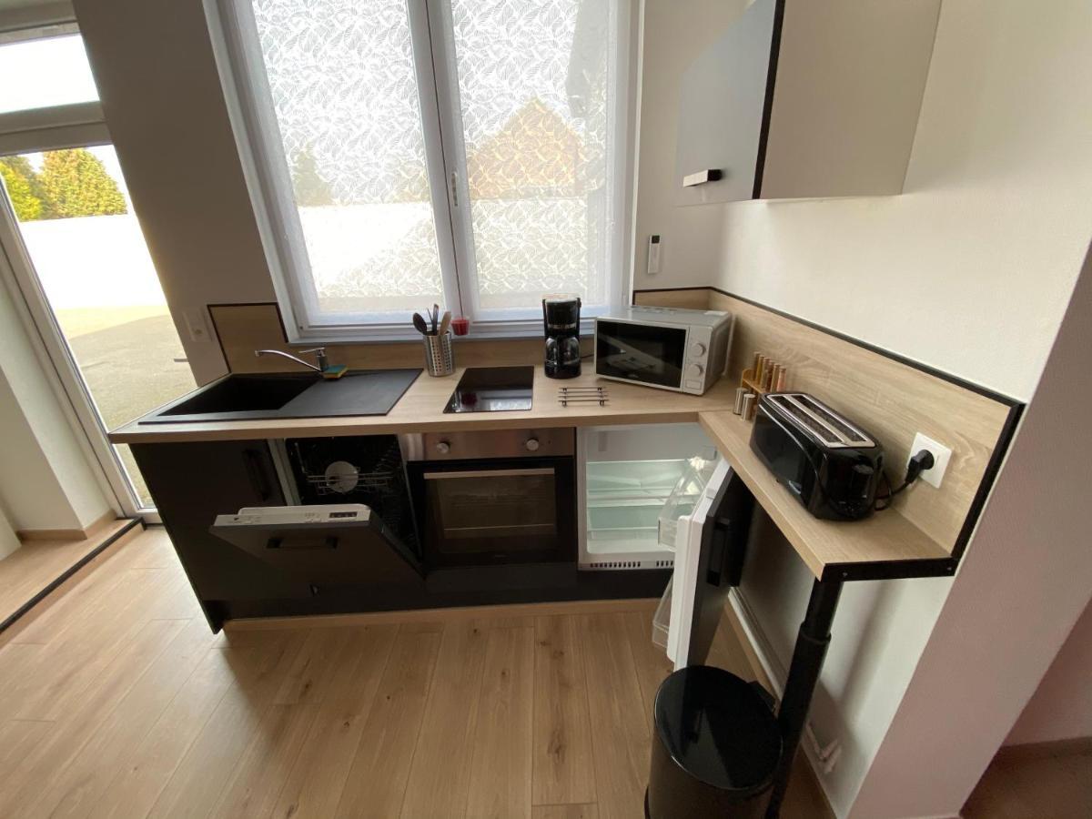 Logements Equipes A Onnaing Avec Espace Balneo En Option Proche Toyota, Autoroute Et Valenciennes Exteriér fotografie