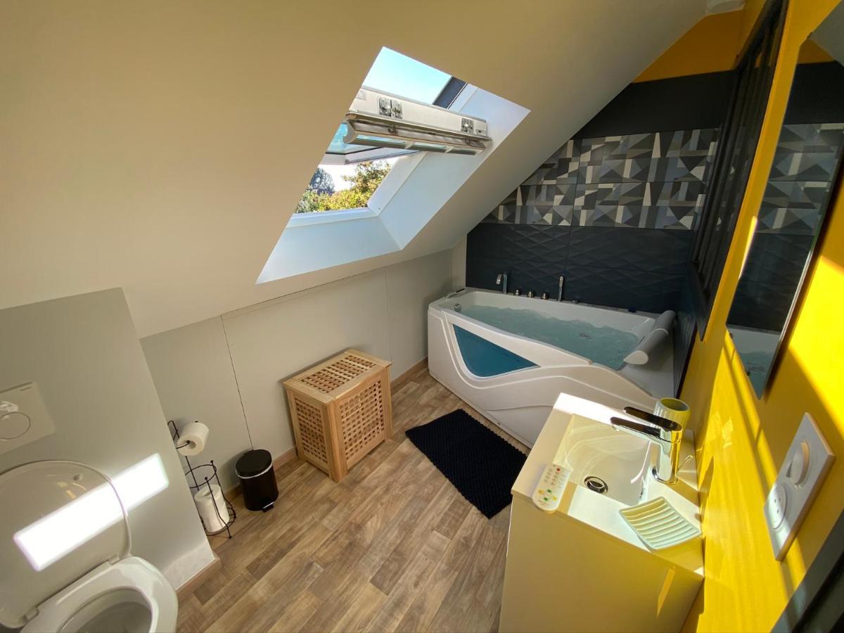 Logements Equipes A Onnaing Avec Espace Balneo En Option Proche Toyota, Autoroute Et Valenciennes Exteriér fotografie