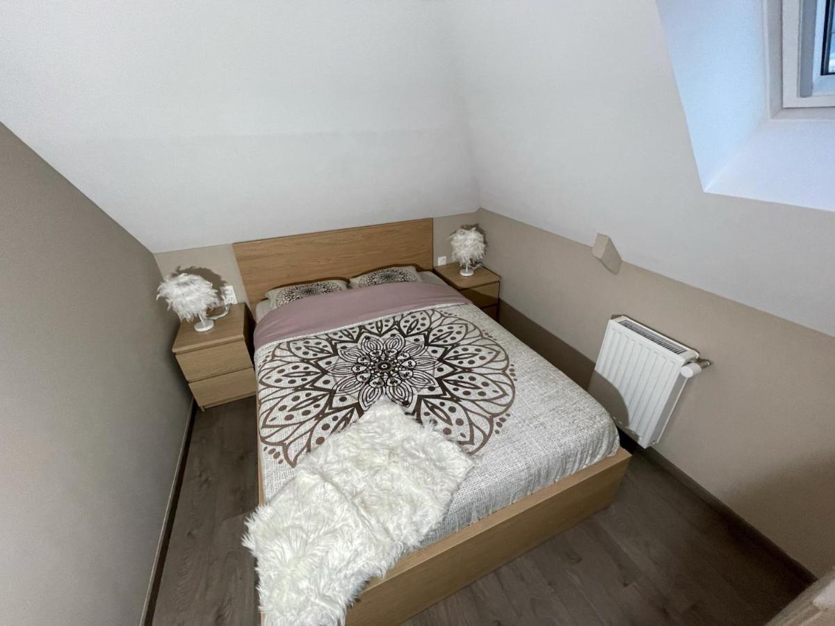Logements Equipes A Onnaing Avec Espace Balneo En Option Proche Toyota, Autoroute Et Valenciennes Exteriér fotografie